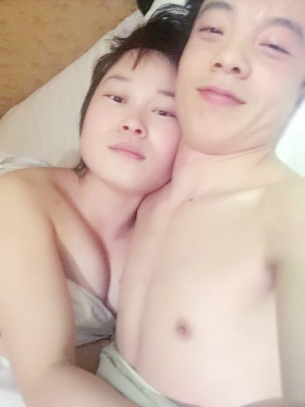 百度云泄露: 沈阳的恩爱夫妻展示真正的阴道高潮