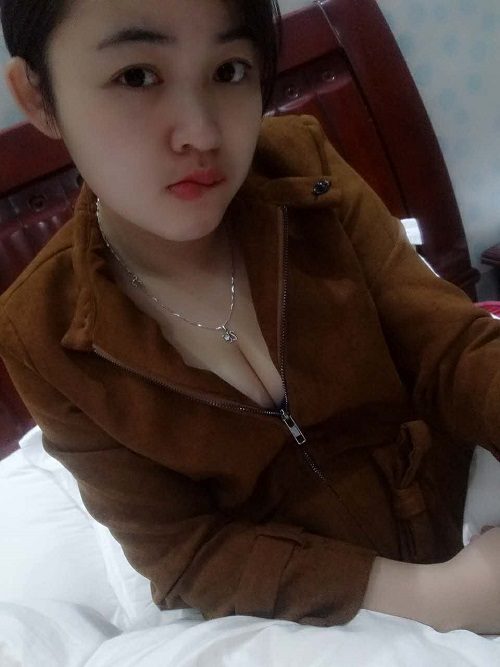 Rò rỉ trên đám mây của Yahoo: Video sex của phụ nữ busty Yichun